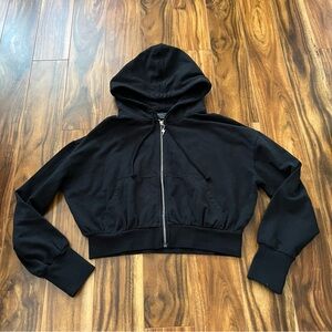 NWOT Electric Yoga crop hoodie